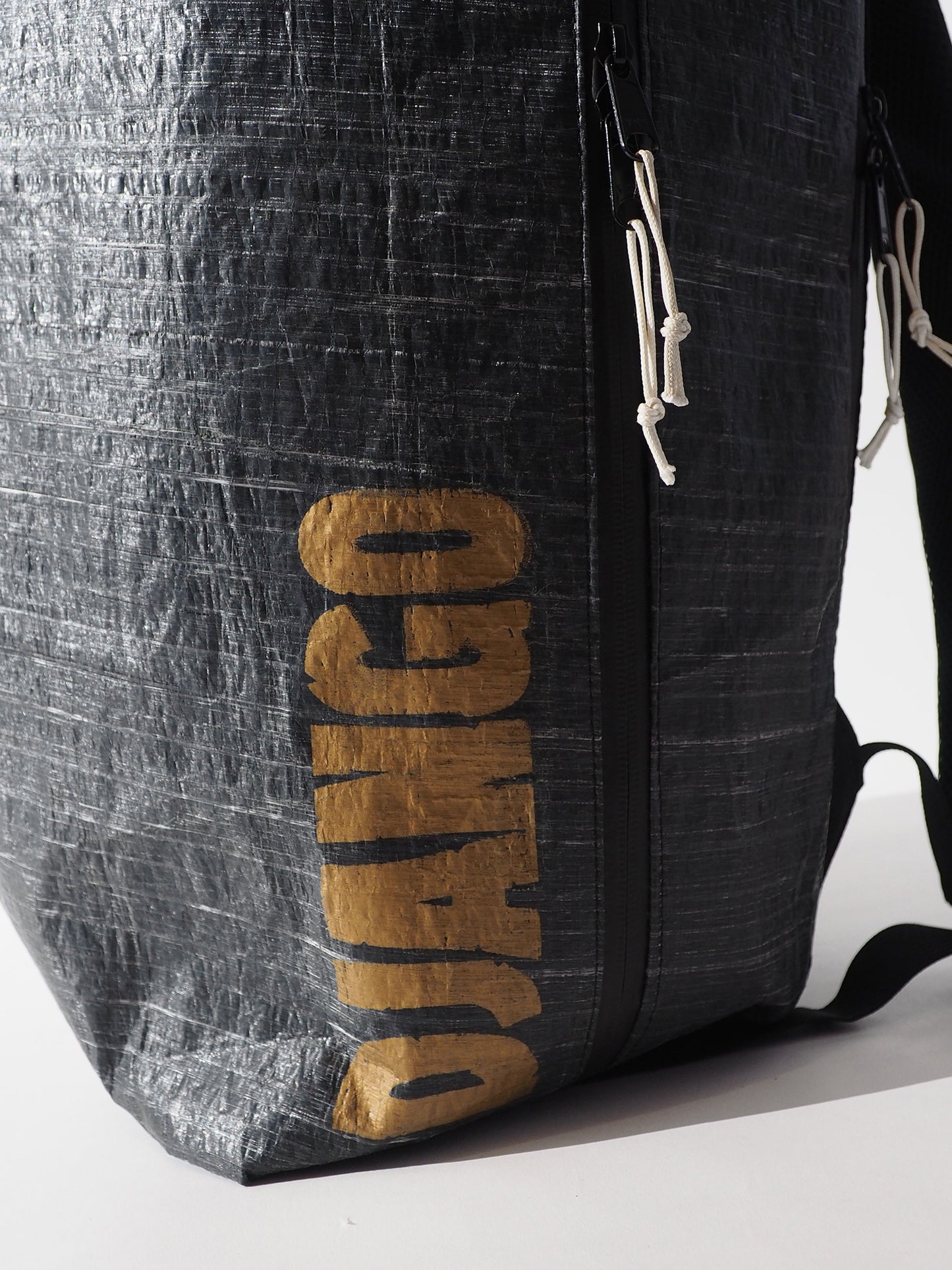 GREEN GLOBE 2023 DJANGO special - ARTICHOKE BAGS