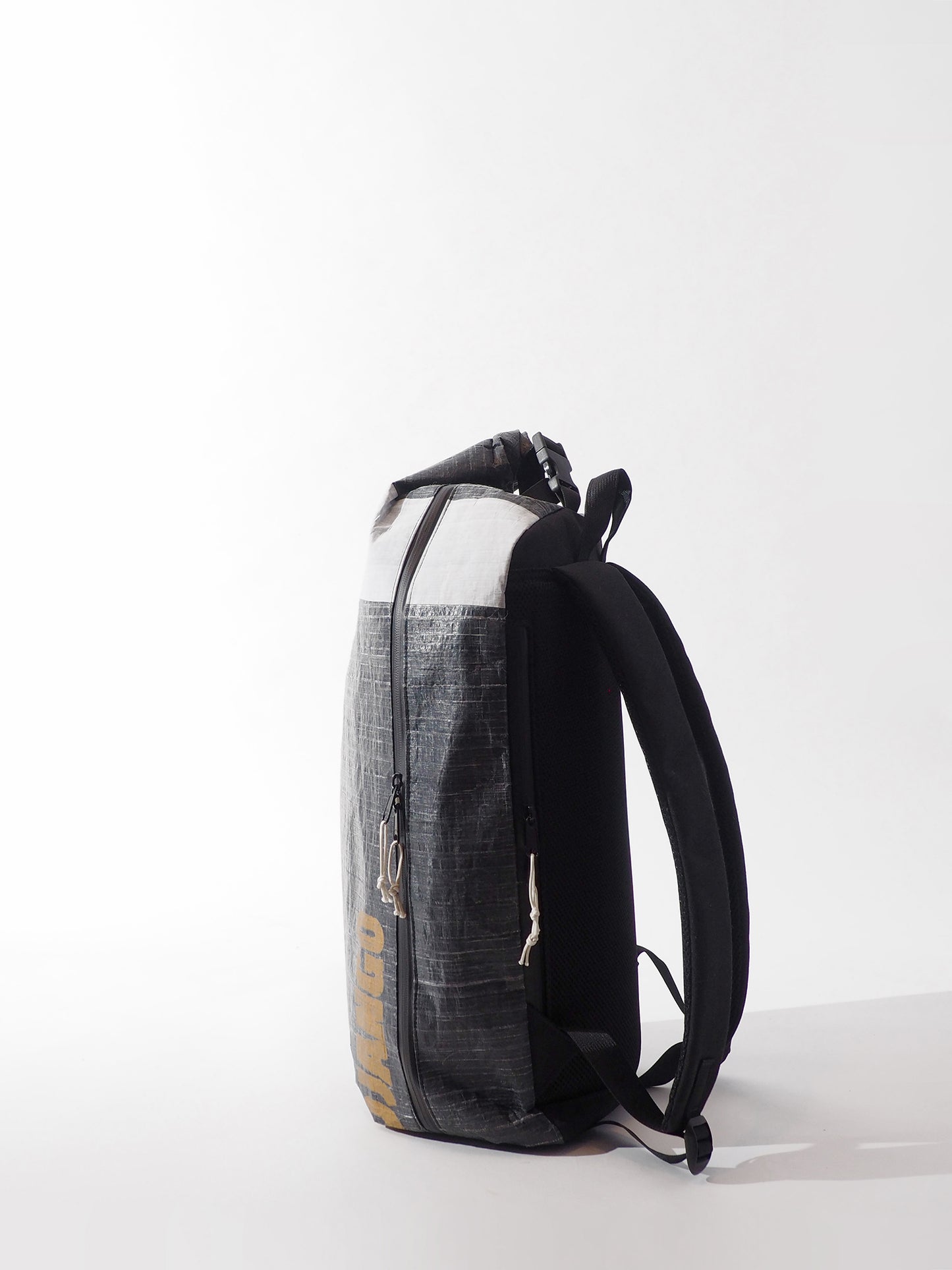 GREEN GLOBE 2023 DJANGO special - ARTICHOKE BAGS