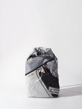 Carica l&#39;immagine nel visualizzatore di Gallery, SIENA - KITE - ARTICHOKE BAGS
