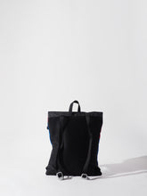 Carica l&#39;immagine nel visualizzatore di Gallery, ANZIO - KITE - ARTICHOKE BAGS
