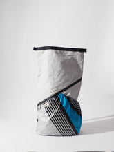 Load image into Gallery viewer, SIENA - KITE - ARTICHOKE BAGS

