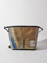 Carica l&#39;immagine nel visualizzatore di Gallery, green globe minimal yellow - ARTICHOKE BAGS
